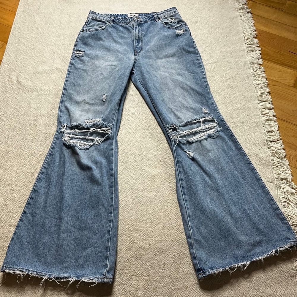 Rolla’s Eastcoast Flare Sofia Worn Distressed Jeans 32 - Picture 2 of 6